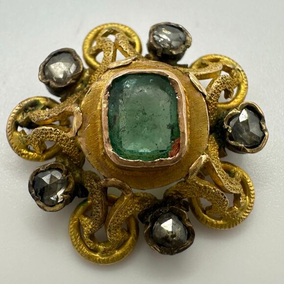 Antique Iberian 17th-18th century 22kt solid gold diamonds emerald finding 2.14g - Picture 4 of 13
